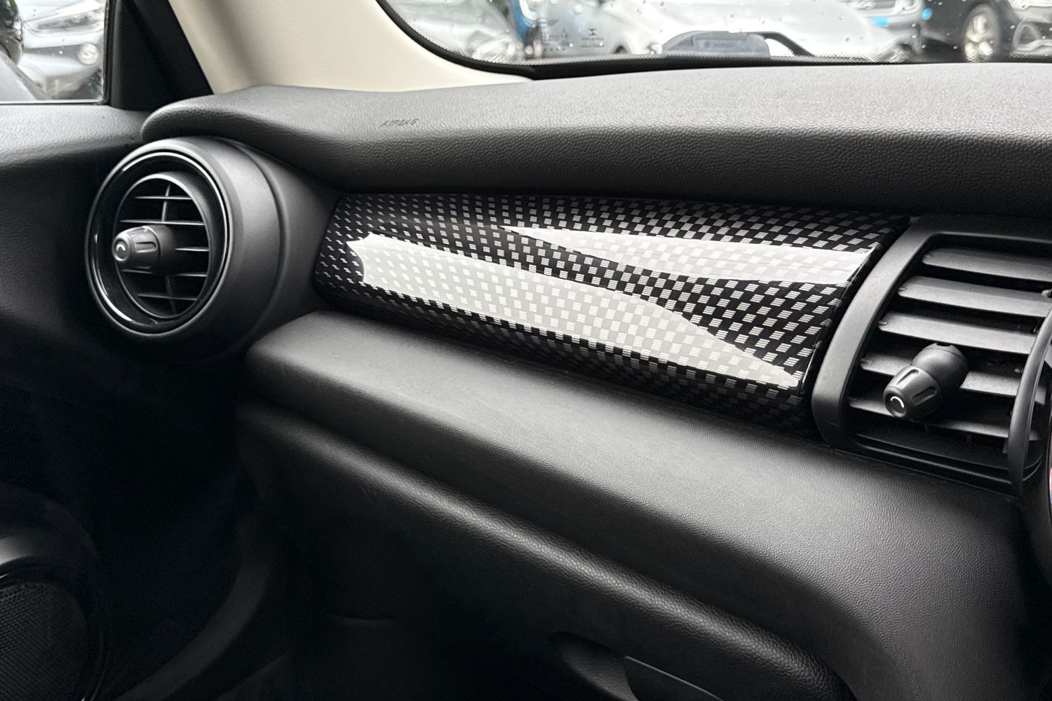 Used MINI Hatch 2018 for sale - 76365122: Photo 47