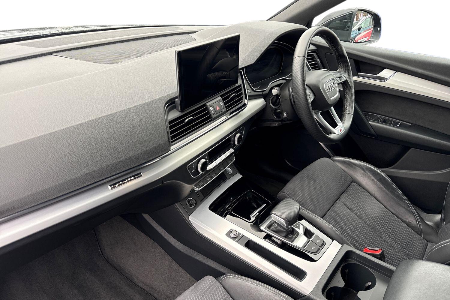 Used Audi Q5 2023 for sale - 77914256: Photo 9