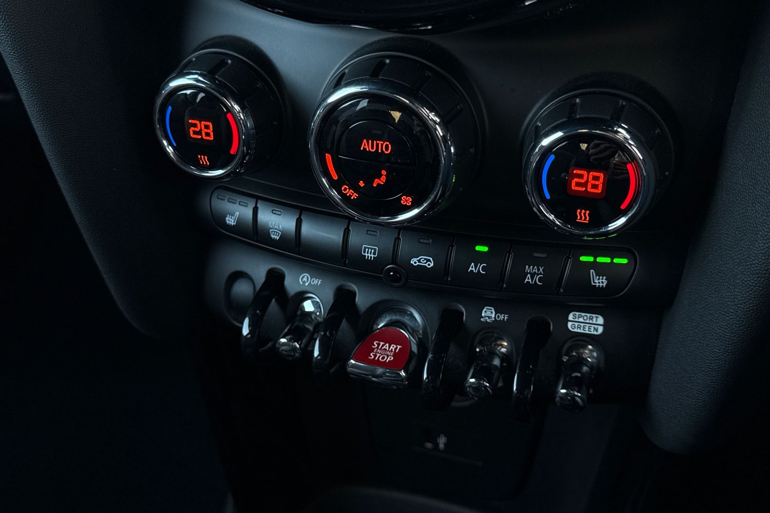 Used MINI Hatch 2021 for sale - 76941479: Photo 19