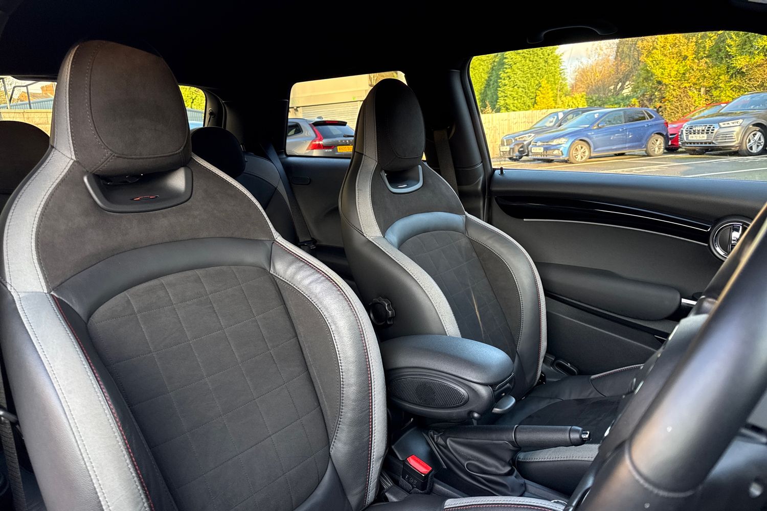 Used MINI Hatch 2021 for sale - 76941479: Photo 21