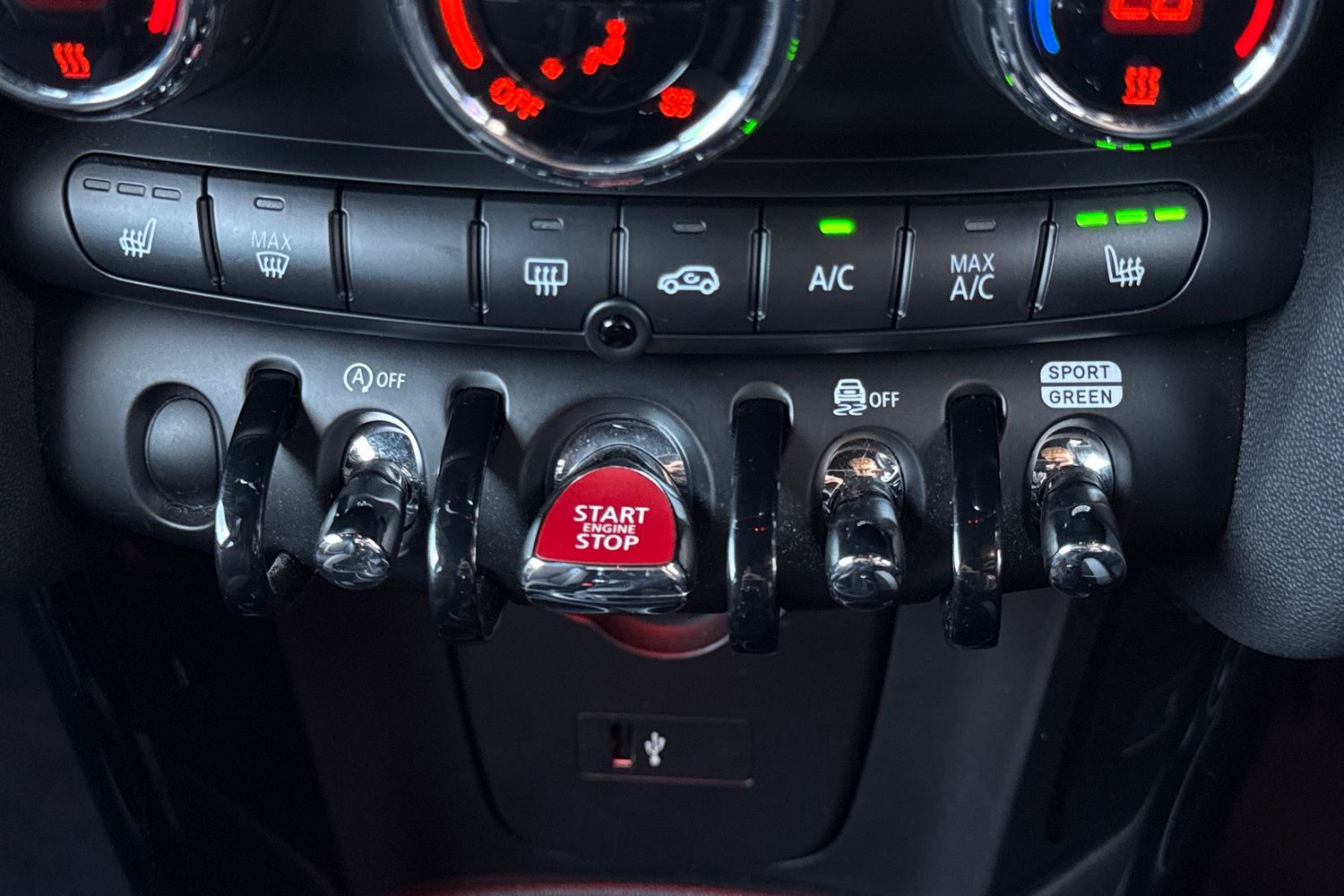 Used MINI Hatch 2021 for sale - 76941479: Photo 43