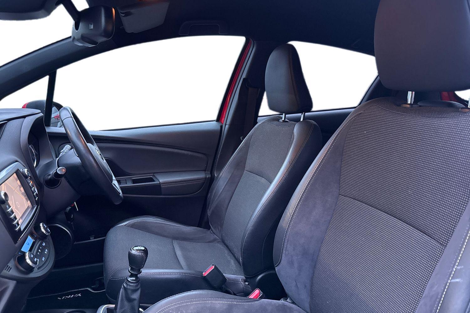 Used Toyota Yaris 2017 for sale - 76723720: Photo 10