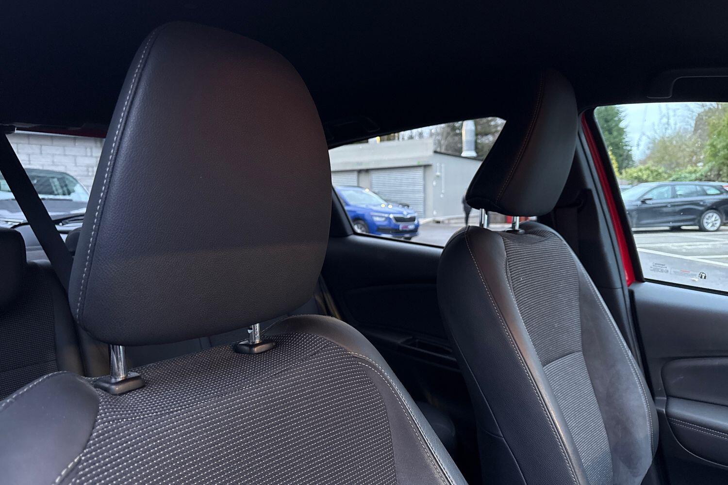 Used Toyota Yaris 2017 for sale - 76723720: Photo 20