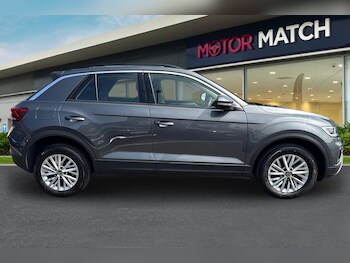 Used Volkswagen T-Roc 2023 for sale - 78459557: Photo
