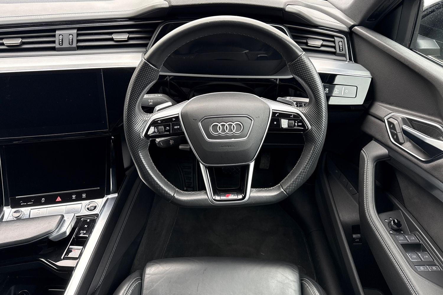 Used Audi e-tron 2022 for sale - 76685735: Photo 13