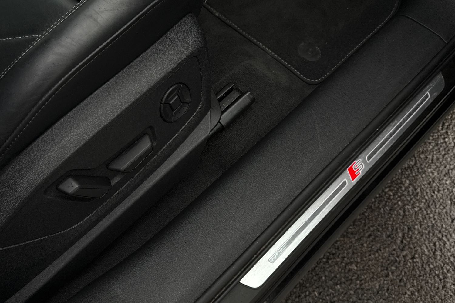 Used Audi e-tron 2022 for sale - 76685735: Photo 30