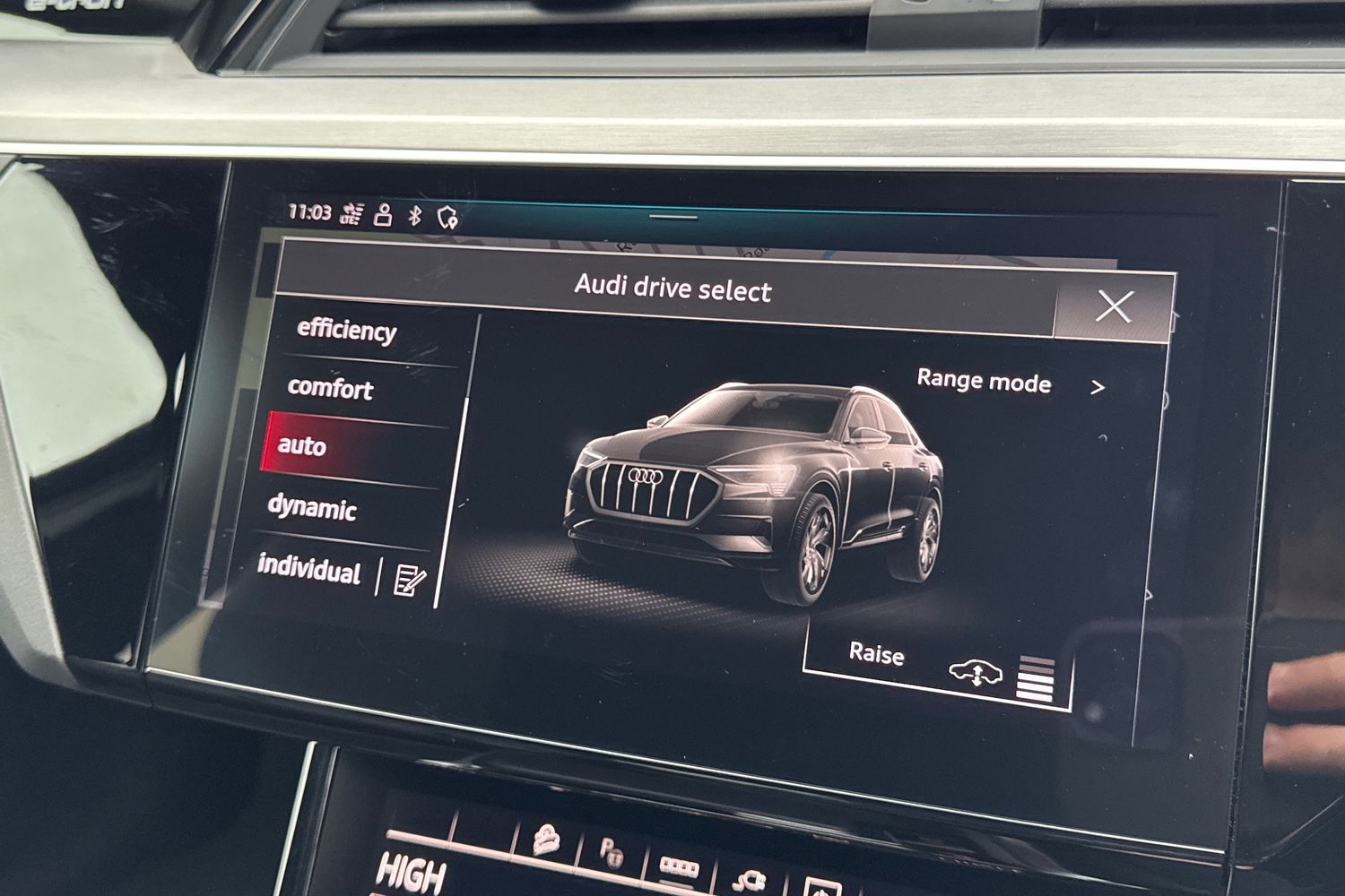 Used Audi e-tron 2022 for sale - 76685735: Photo 57