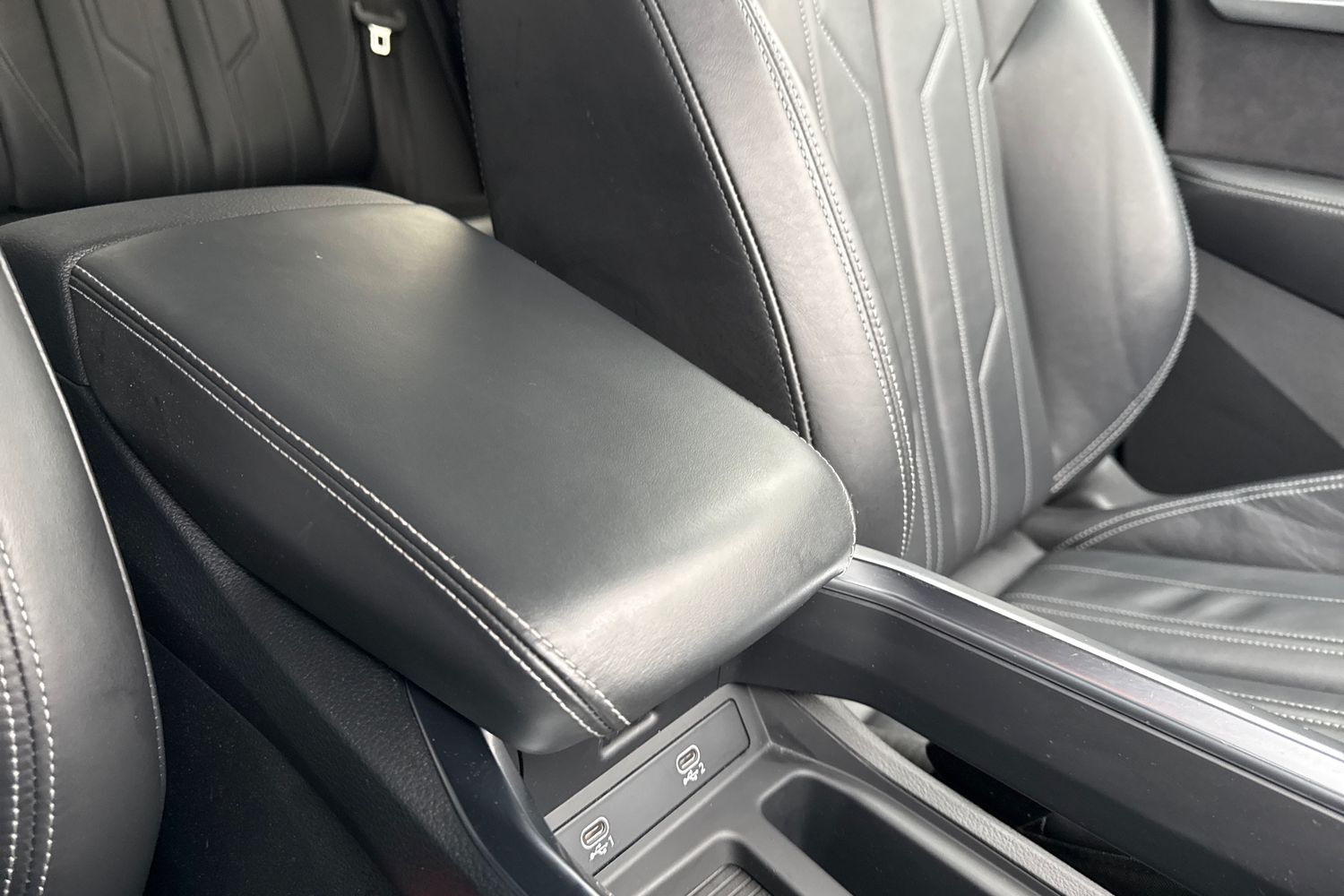 Used Audi e-tron 2022 for sale - 76685735: Photo 60