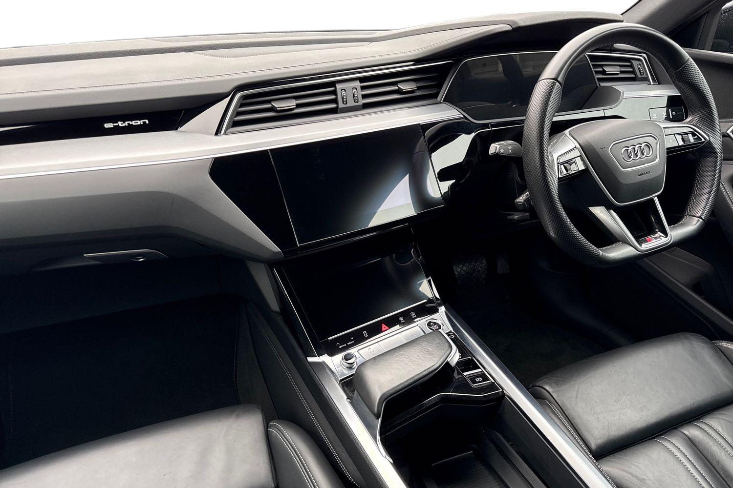 Used Audi e-tron 2022 for sale - 76685735: Photo 9