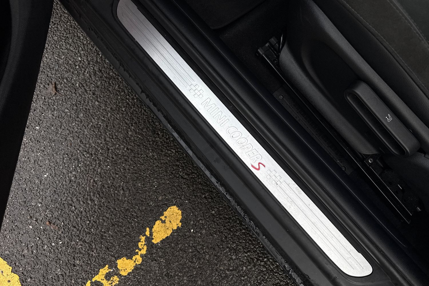 Used MINI Hatch 2018 for sale - 76453579: Photo 27