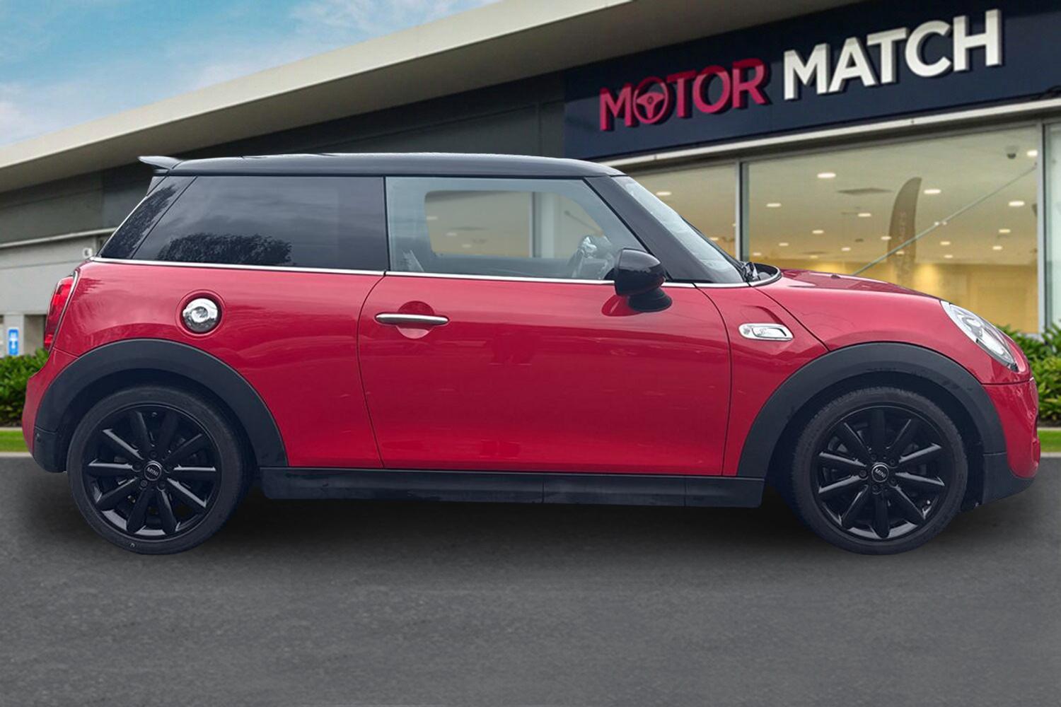 Used MINI Hatch 2018 for sale - 76453579: Photo 3