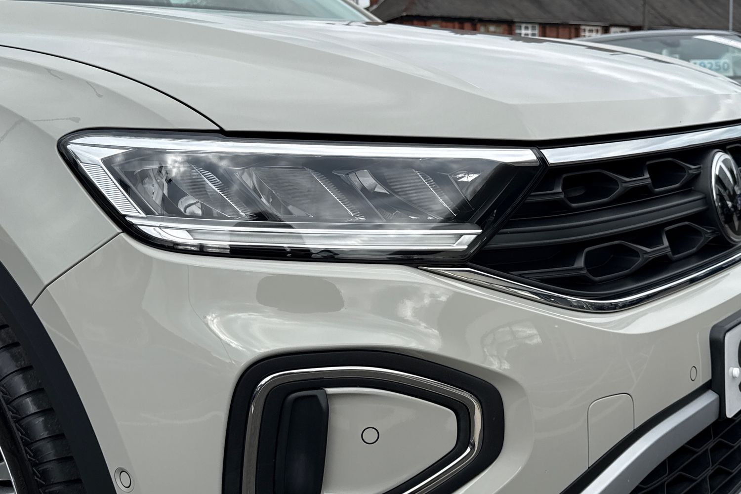 Used Volkswagen T-Roc 2022 for sale - 76654033: Photo 17