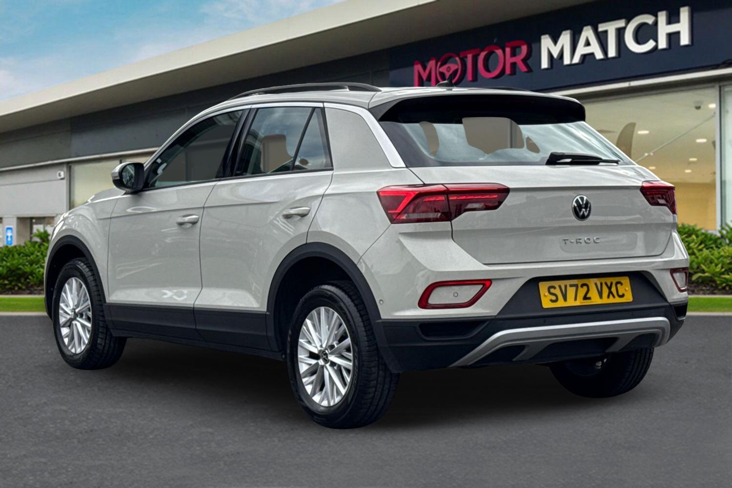 Used Volkswagen T-Roc 2022 for sale - 76654033: Photo 2