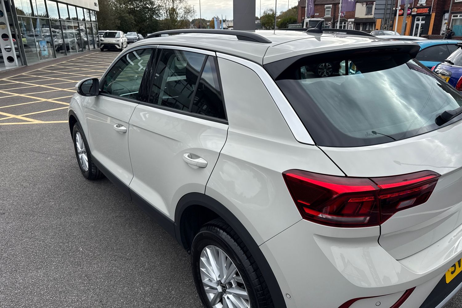 Used Volkswagen T-Roc 2022 for sale - 76654033: Photo 25