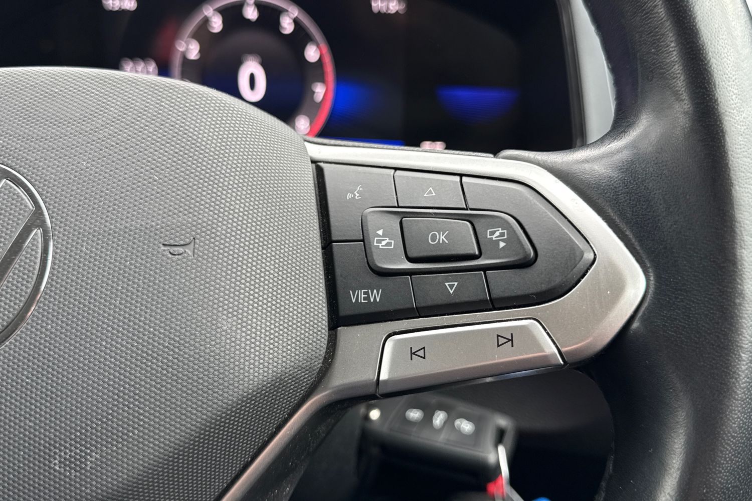 Used Volkswagen T-Roc 2022 for sale - 76654033: Photo 37