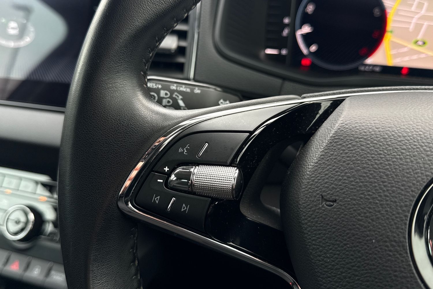 Used Skoda Karoq 2022 for sale - 77483303: Photo 28