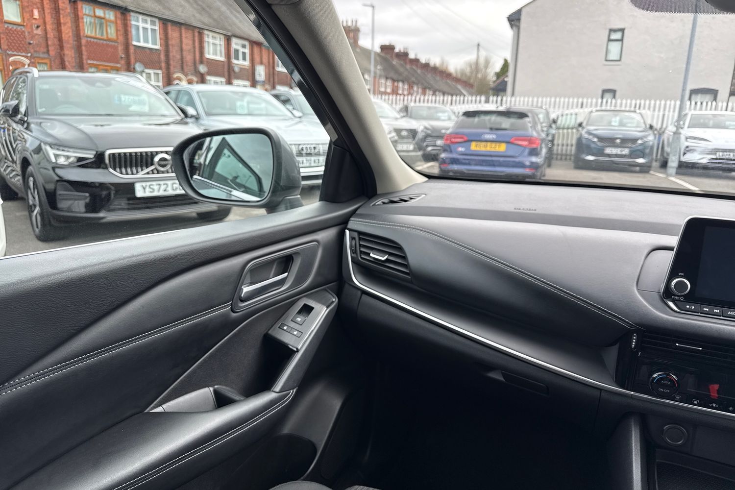 Used Nissan Qashqai 2023 for sale - 77719208: Photo 15