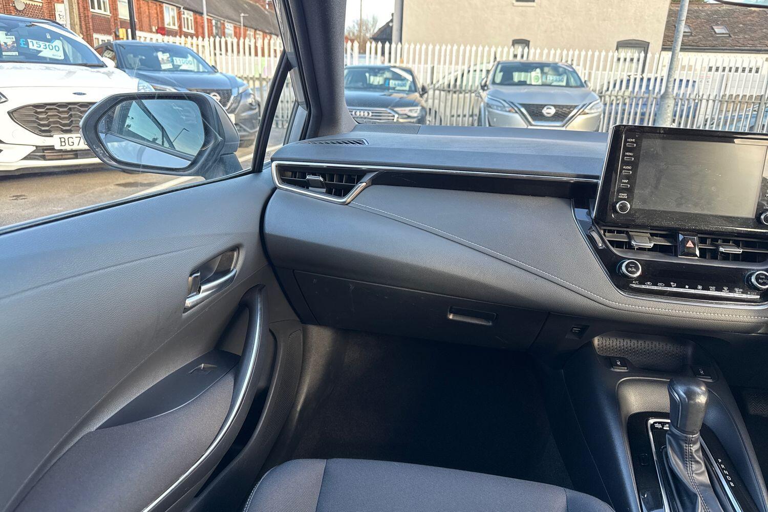 Used Toyota Corolla 2022 for sale - 77382772: Photo 32