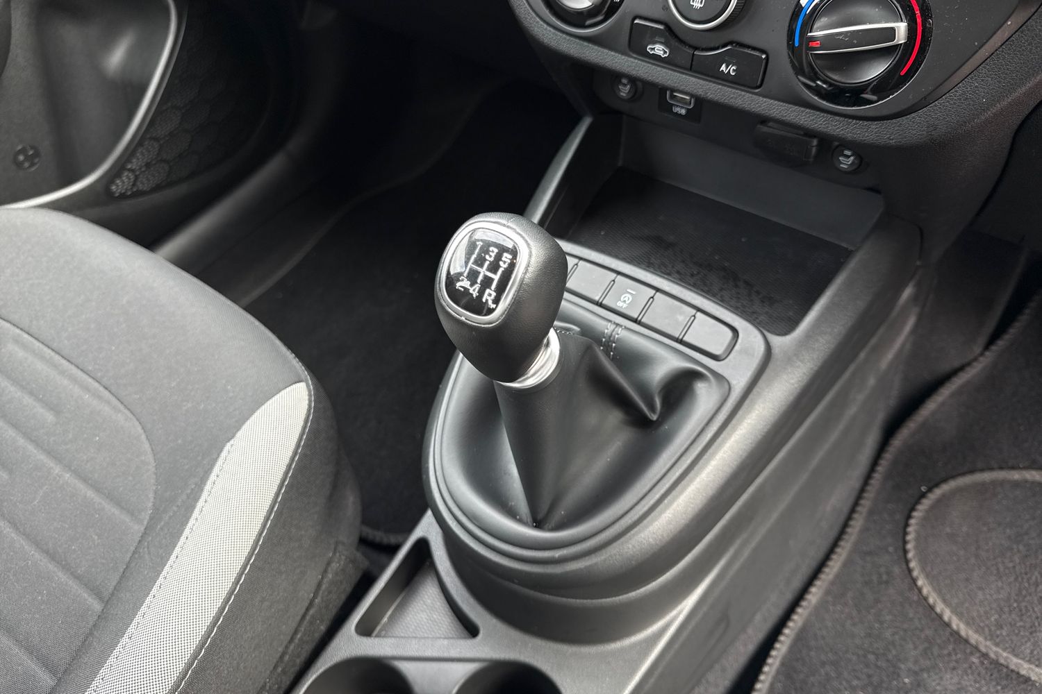 Used Hyundai i10 2021 for sale - 76365134: Photo 19
