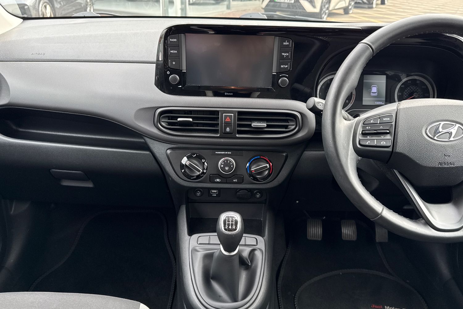 Used Hyundai i10 2021 for sale - 76365134: Photo 30