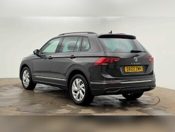 Used Volkswagen Tiguan 2022 for sale - 76495200: Photo