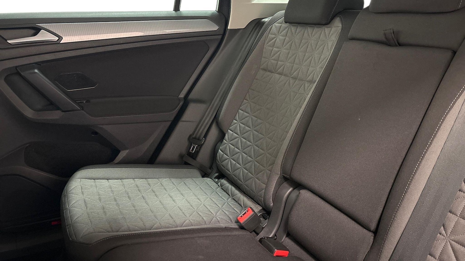 Used Volkswagen Tiguan 2022 for sale - 76495200: Photo 7