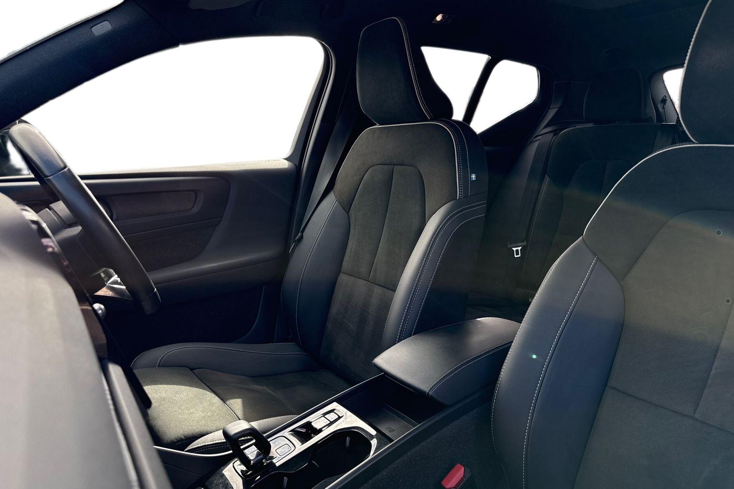 Used Volvo XC40 2023 for sale - 78069988: Photo 11