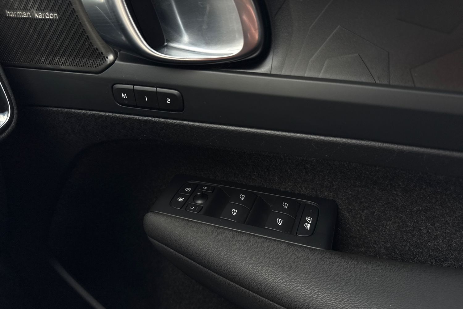 Used Volvo XC40 2023 for sale - 78069988: Photo 18