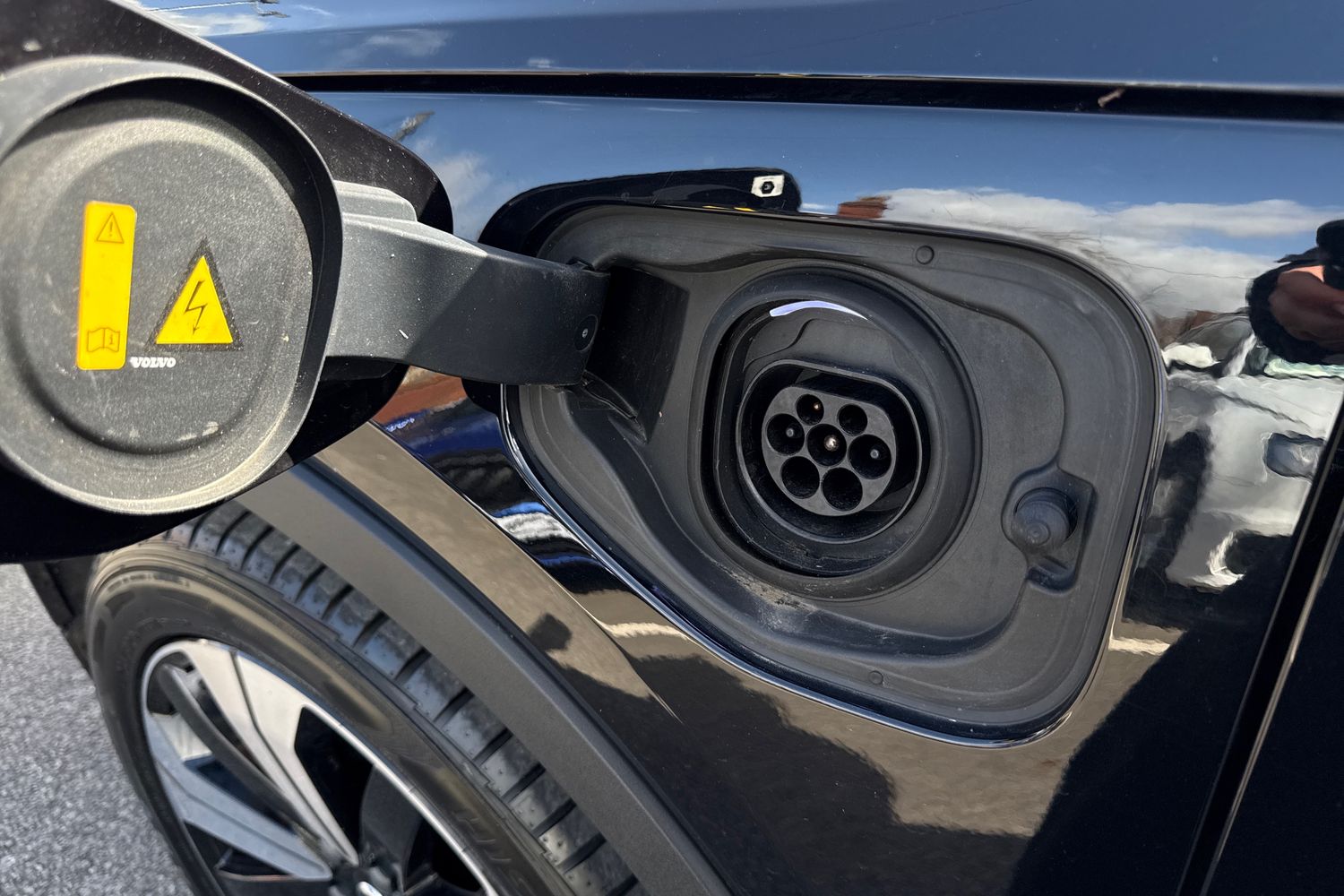 Used Volvo XC40 2023 for sale - 78069988: Photo 33