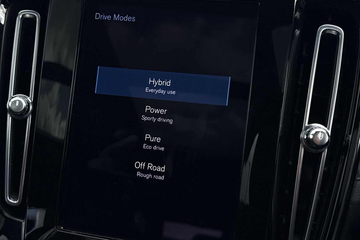 Used Volvo XC40 2023 for sale - 78069988: Photo 47