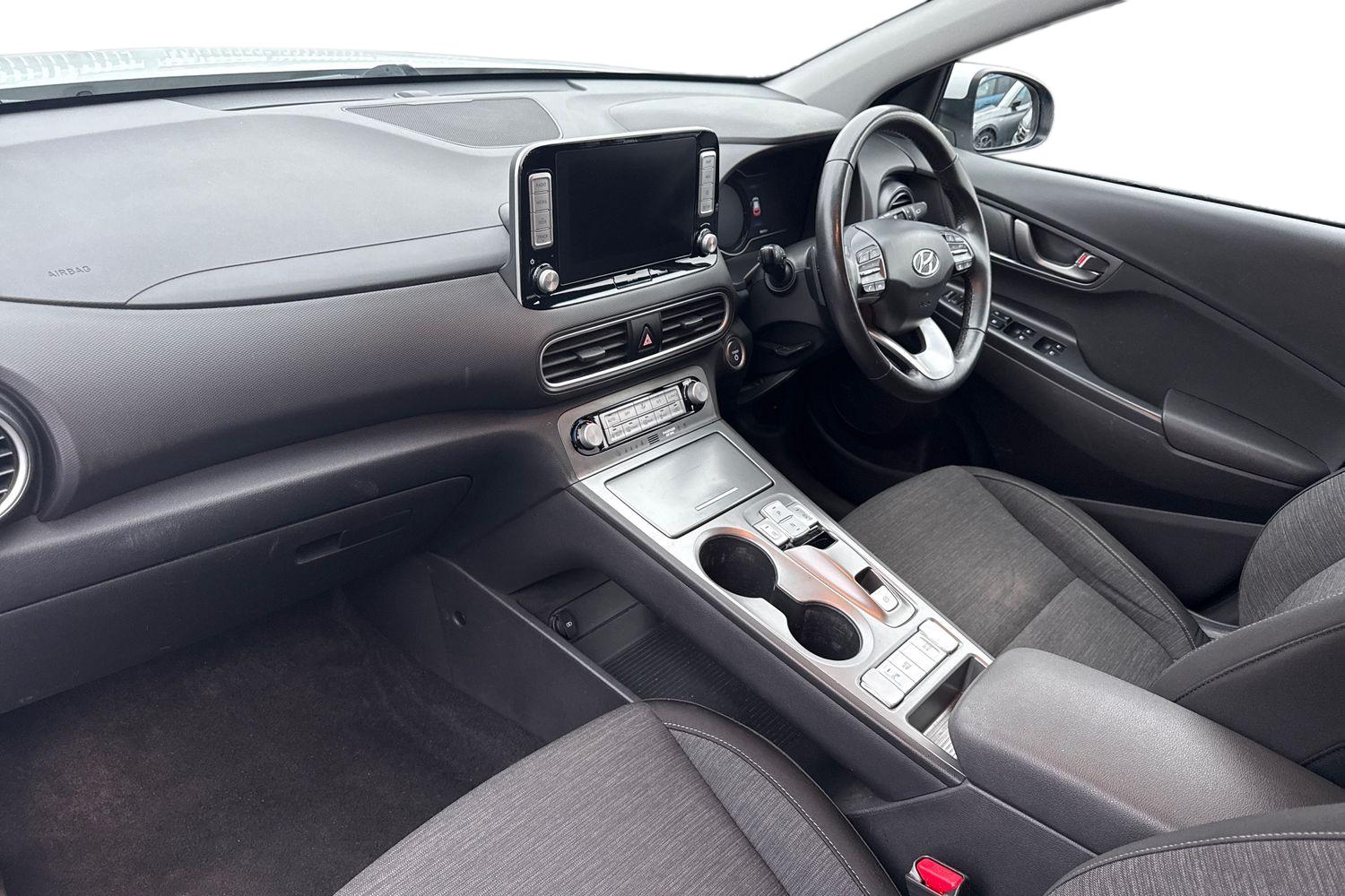 Used Hyundai KONA 2018 for sale - 77262548: Photo 9