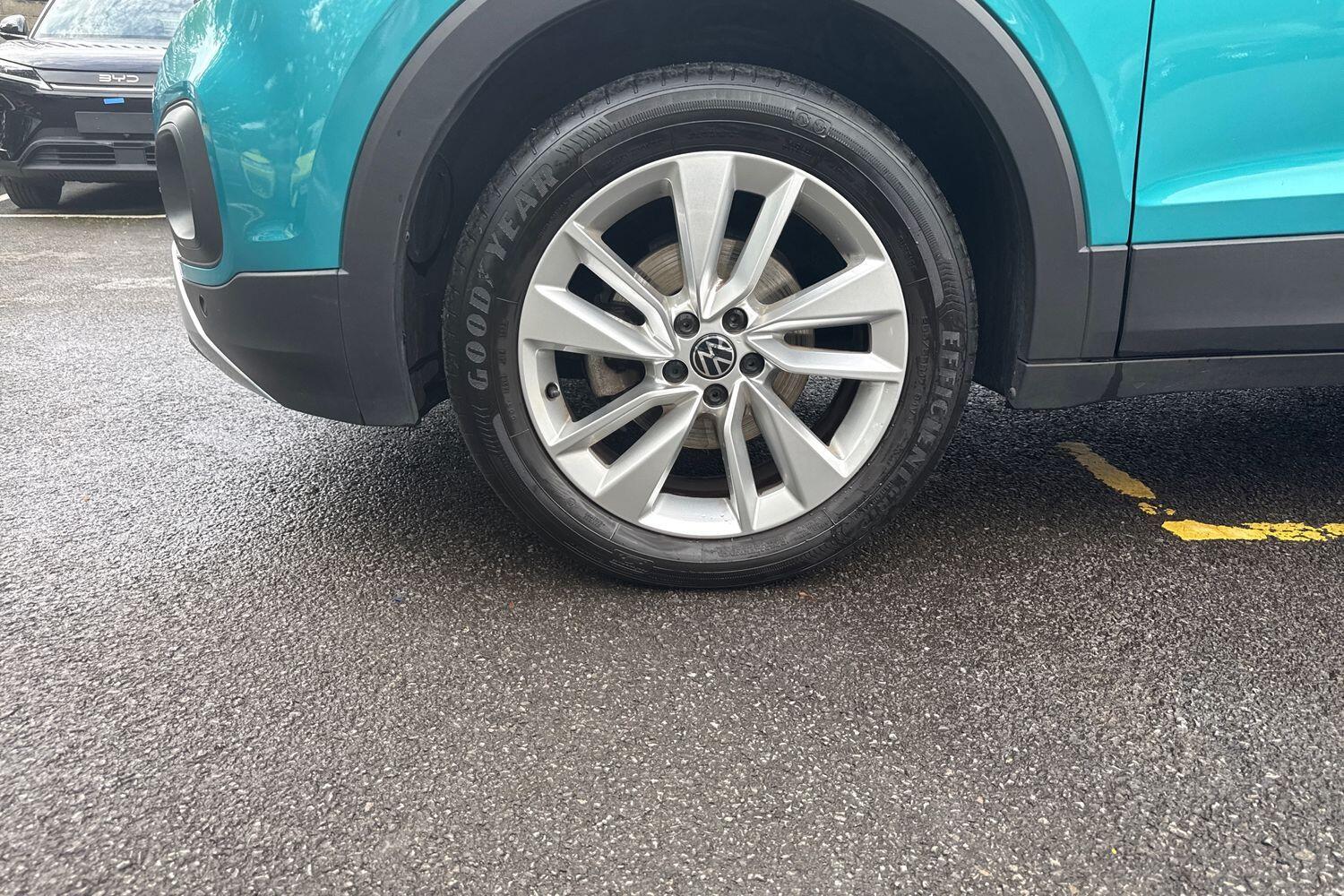 Used Volkswagen T-Cross 2023 for sale - 76783001: Photo 25