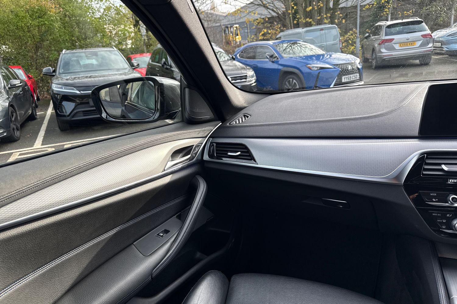 Used BMW 5 Series 2018 for sale - 76636975: Photo 14