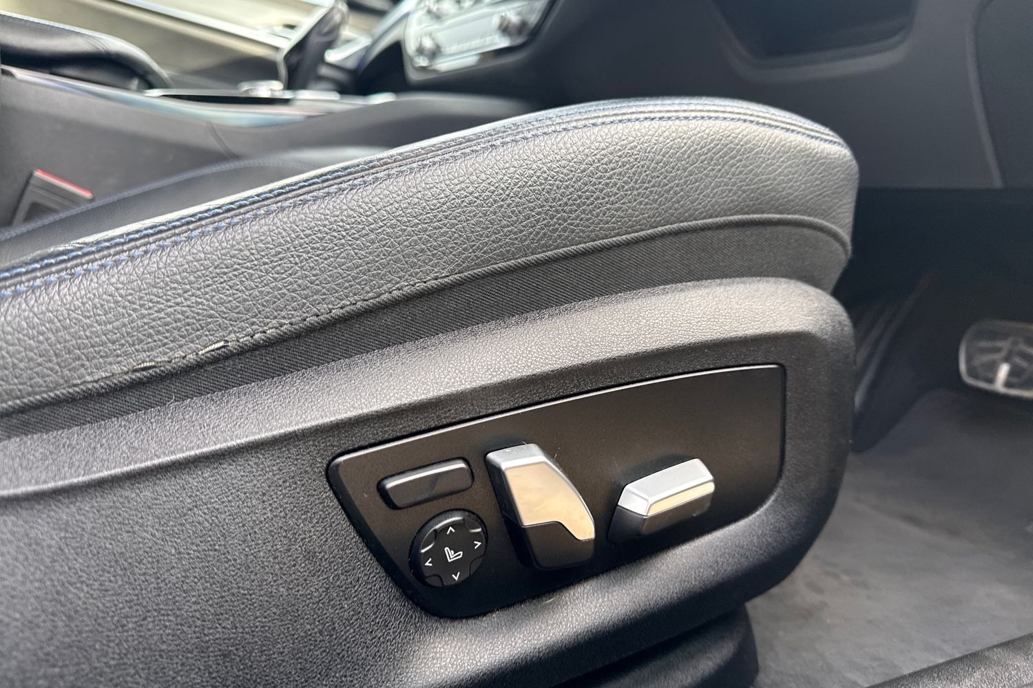 Used BMW 5 Series 2018 for sale - 76636975: Photo 26