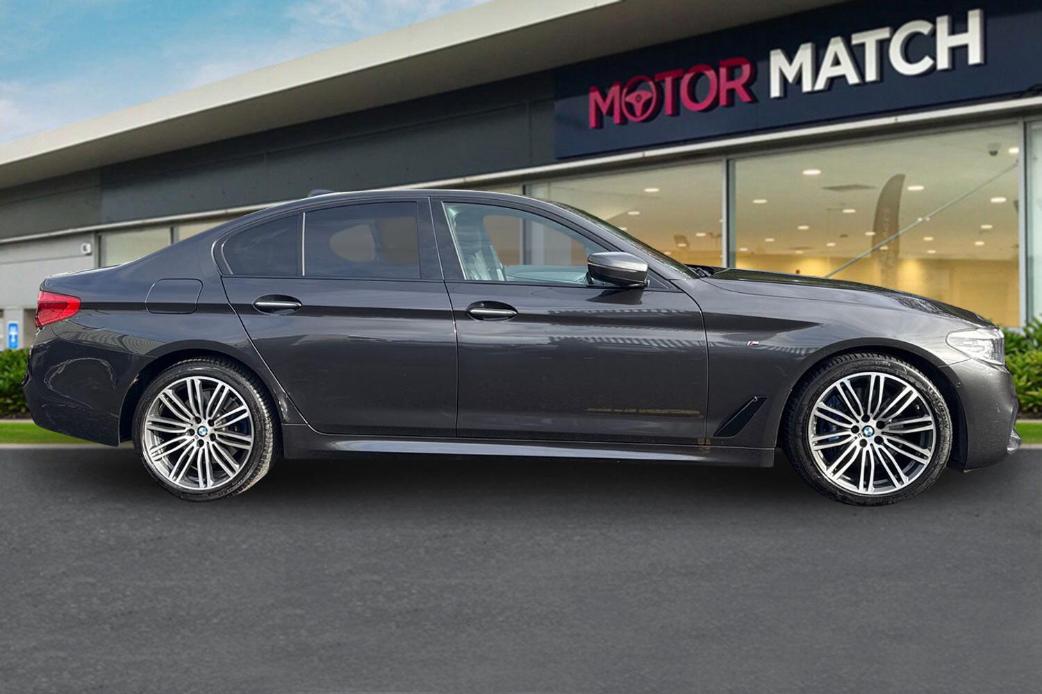 Used BMW 5 Series 2018 for sale - 76636975: Photo 3