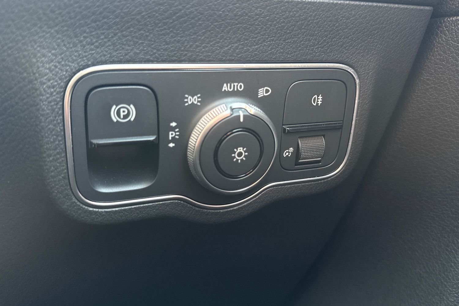 Used Mercedes-Benz GLA 2022 for sale - 76909459: Photo 41