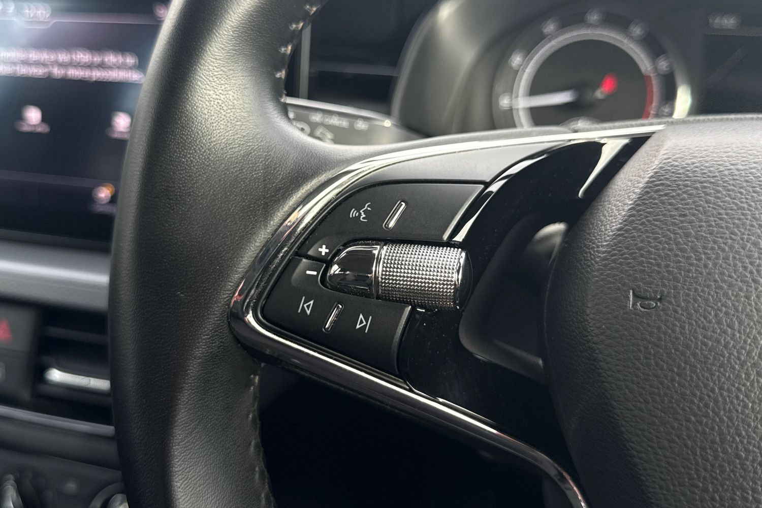 Used Skoda Kamiq 2022 for sale - 77368512: Photo 28