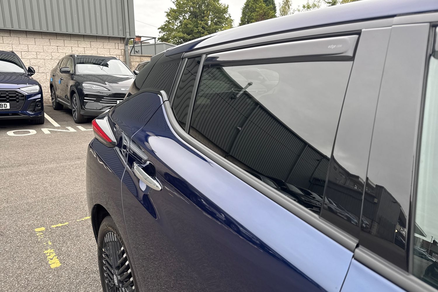 Used Nissan Leaf 2023 for sale - 76365160: Photo 25