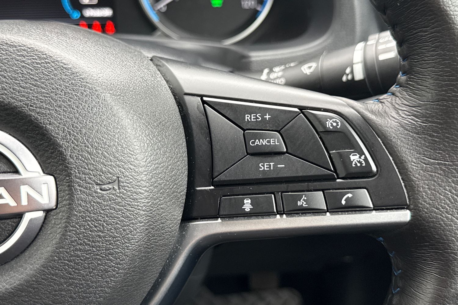 Used Nissan Leaf 2023 for sale - 76365160: Photo 34