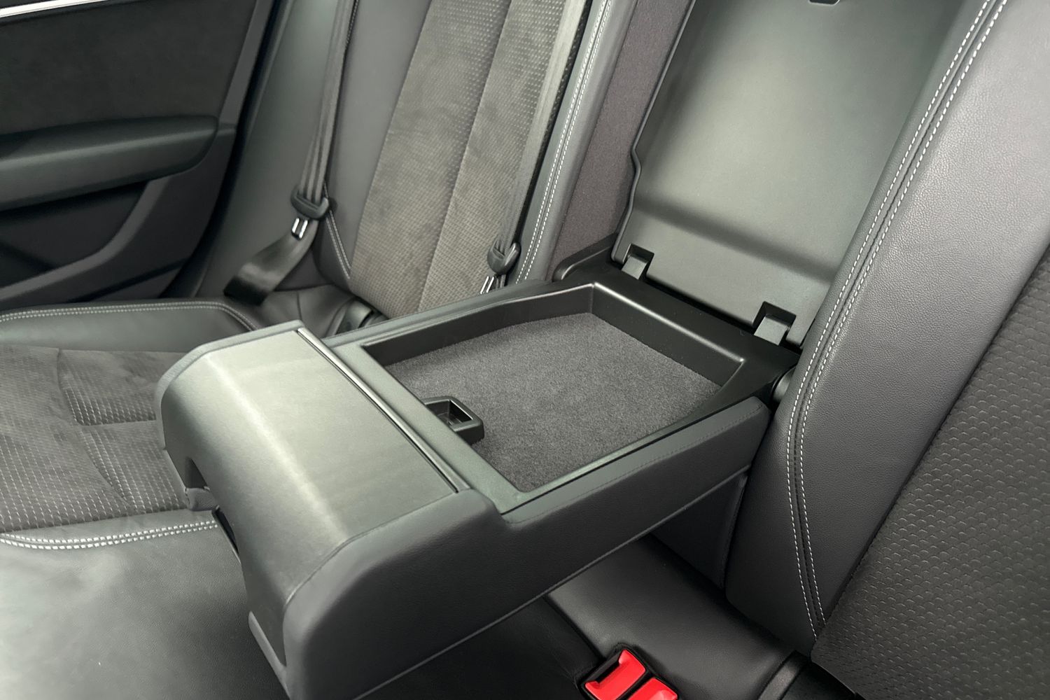 Used Audi A6 Saloon 2019 for sale - 77620549: Photo 28