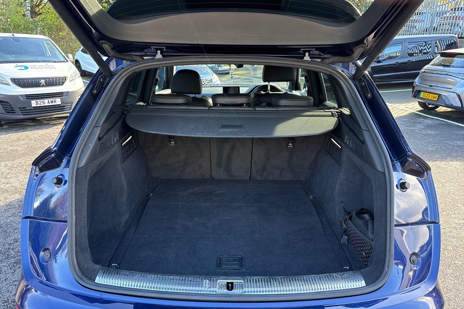 Used Audi Q5 2017 for sale - 76395419: Photo 10