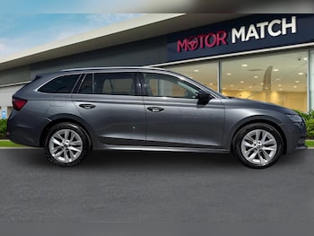 Used Skoda Octavia 2023 for sale - 79542559: Photo