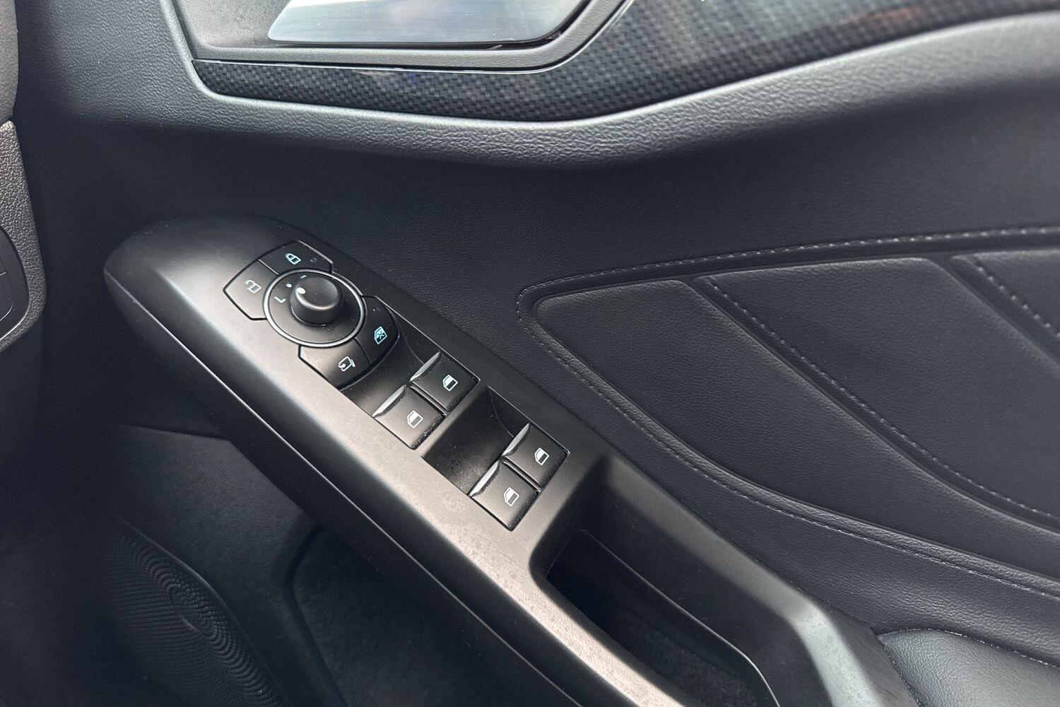 Used Ford Focus 2023 for sale - 77355409: Photo 17