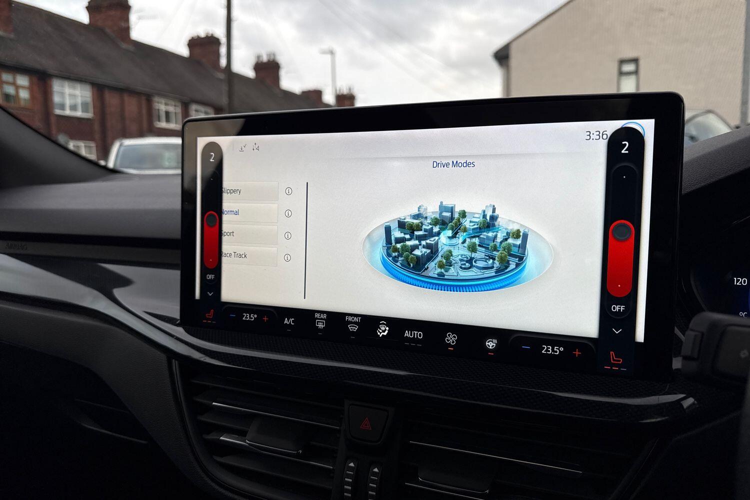 Used Ford Focus 2023 for sale - 77355409: Photo 31