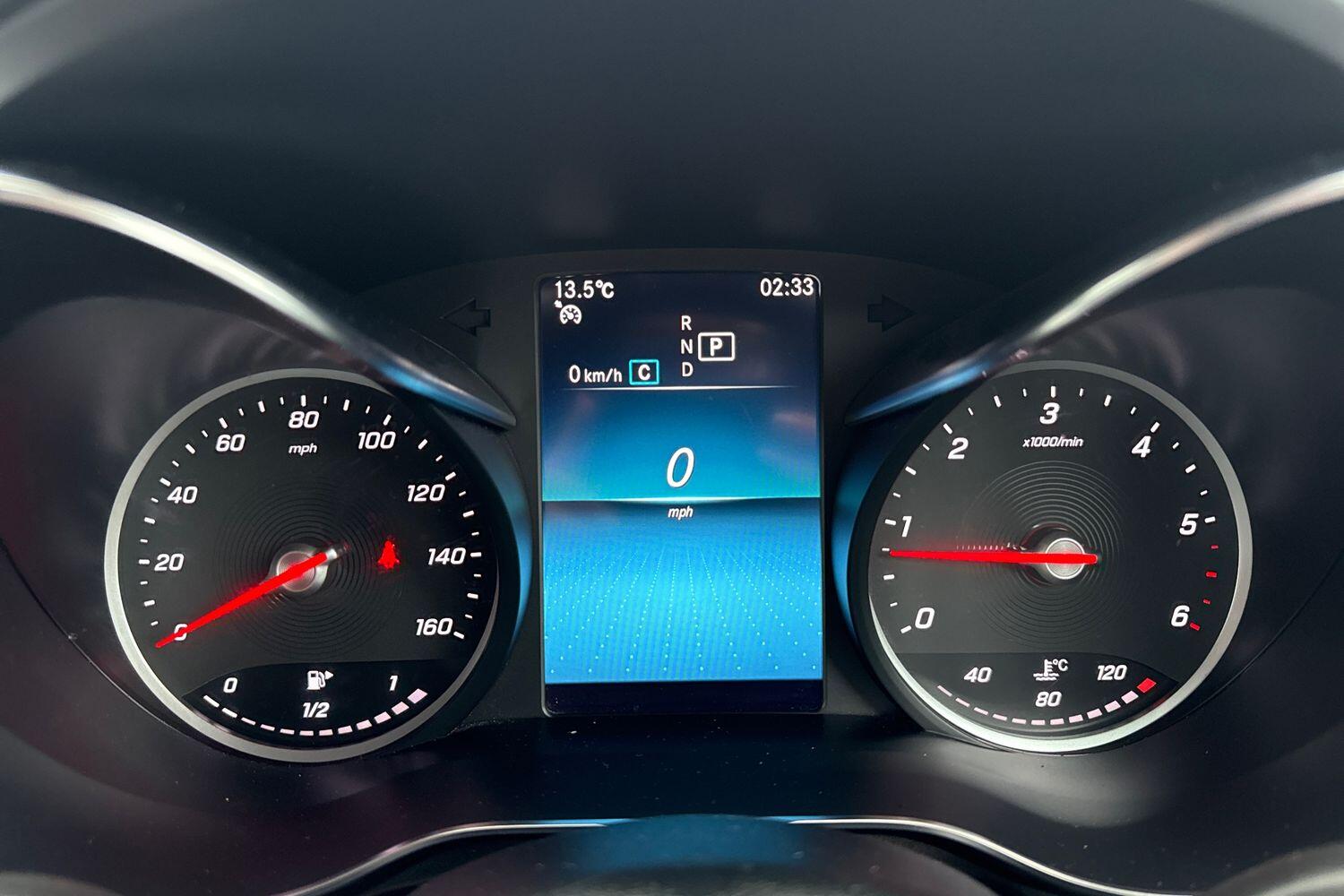 Used Mercedes-Benz GLC 2019 for sale - 77897662: Photo 31