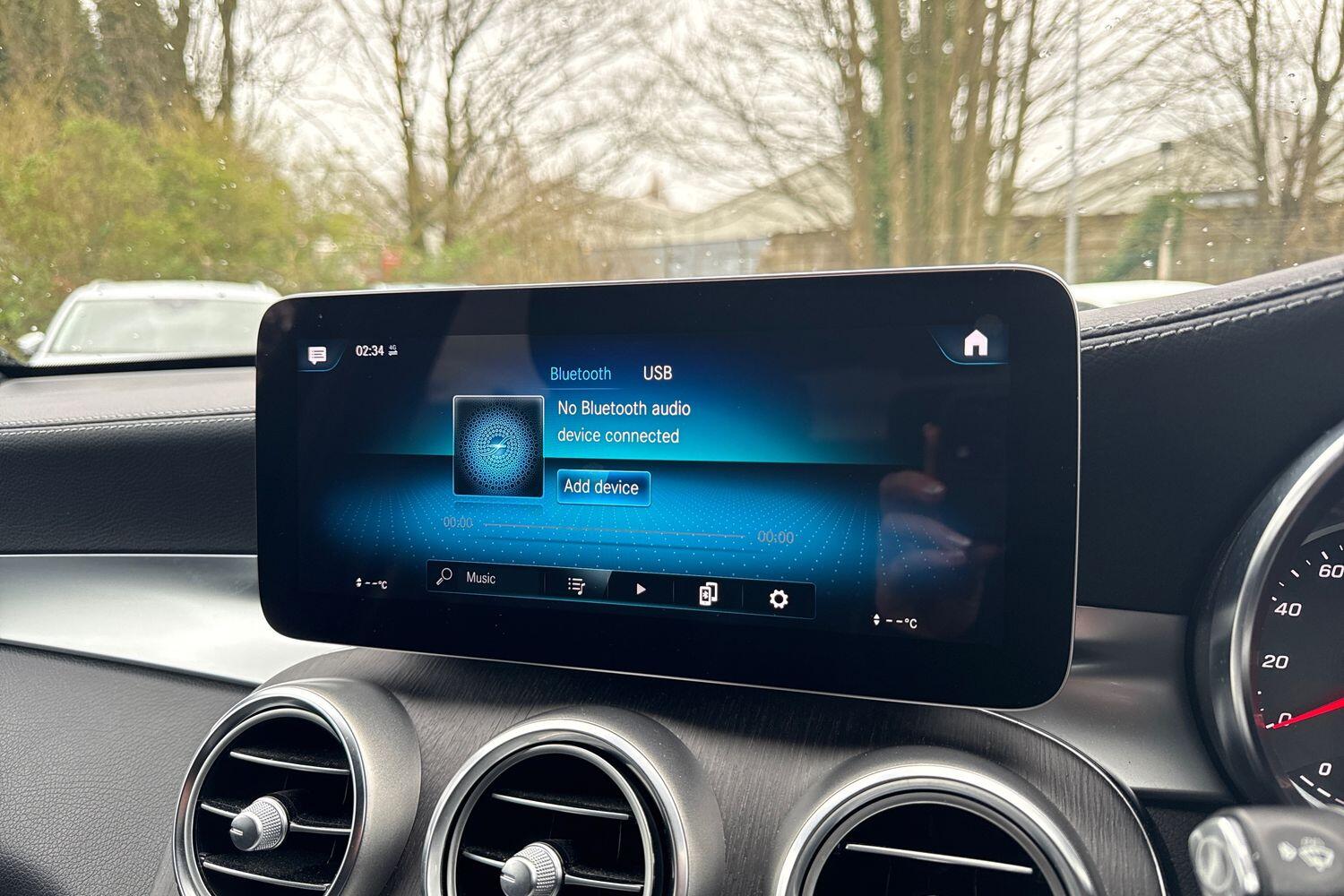 Used Mercedes-Benz GLC 2019 for sale - 77897662: Photo 34