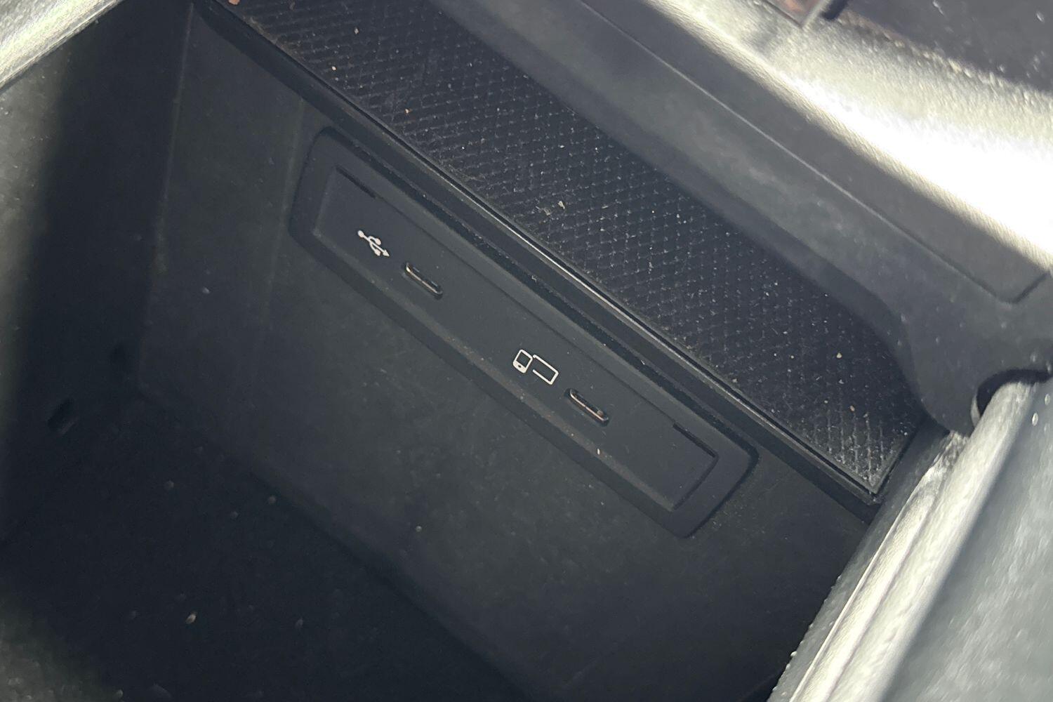 Used Mercedes-Benz GLC 2019 for sale - 77897662: Photo 44