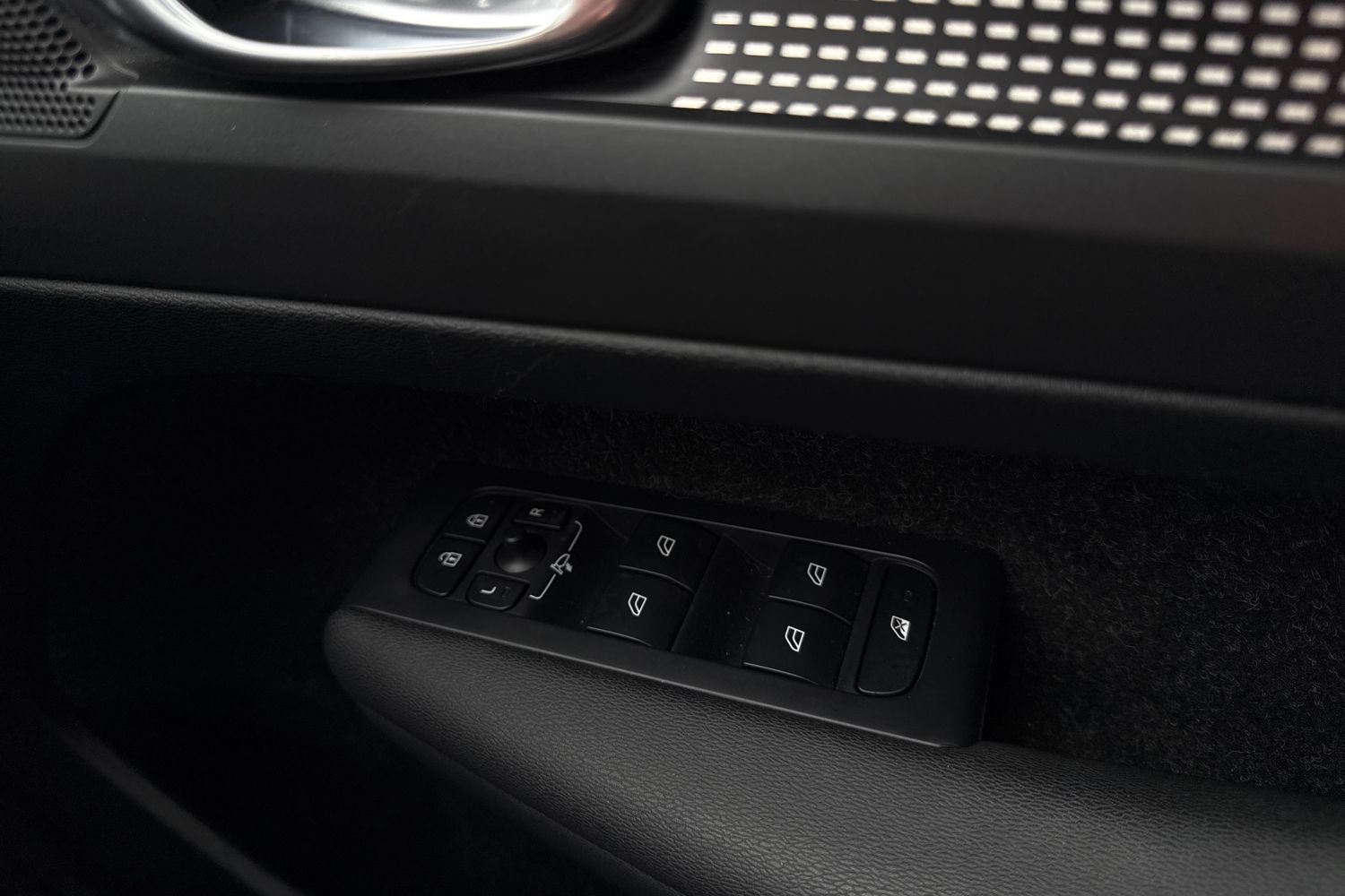 Used Volvo XC40 2019 for sale - 78024663: Photo 18