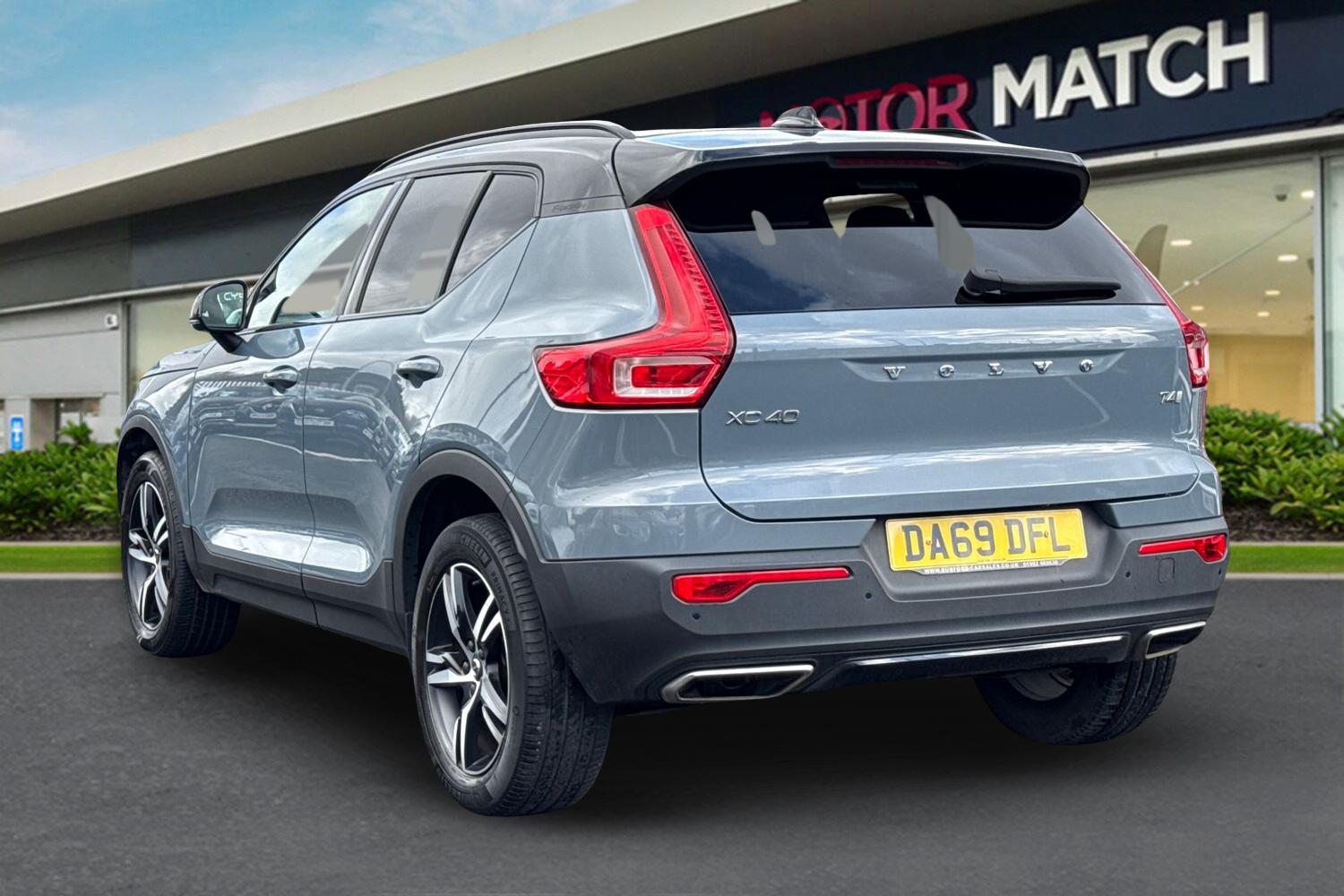 Used Volvo XC40 2019 for sale - 78024663: Photo 2