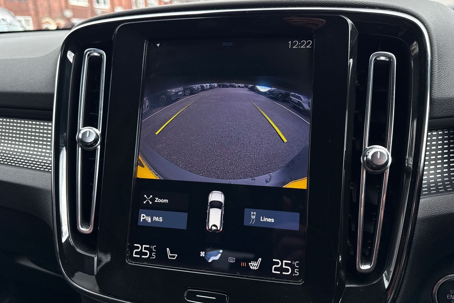 Used Volvo XC40 2019 for sale - 78024663: Photo 32